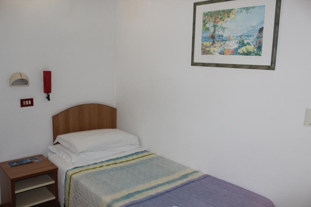 Hotel Santini Rimini Ruang foto