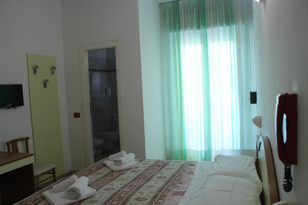 Hotel Santini Rimini Ruang foto