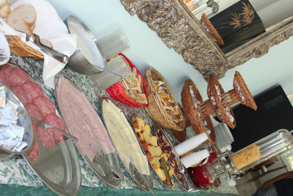 Hotel Santini Rimini Bagian luar foto